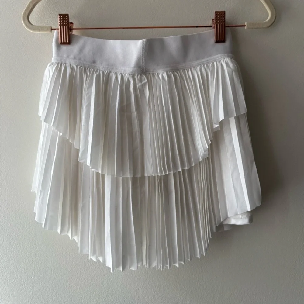 Nike White Skater Mini Skirt with Pleated Tiers - Picture 3 of 5